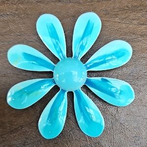 Vintage Blue Enamel Daisy Flower Hand Painted Pin/Brooch